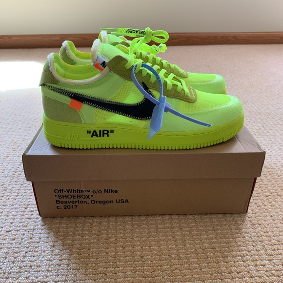 Harga Sneakers Nike Air Pria Original Murah Terbaru Agustus 2020 Harga Sneakers Nike Air Pria Original Murah Terbaru Agustus 2020